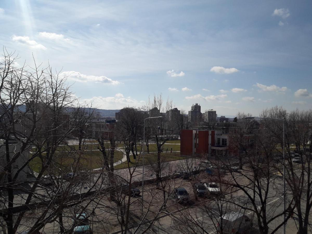 Prenociste Konstantin 2008 Nis Exterior foto
